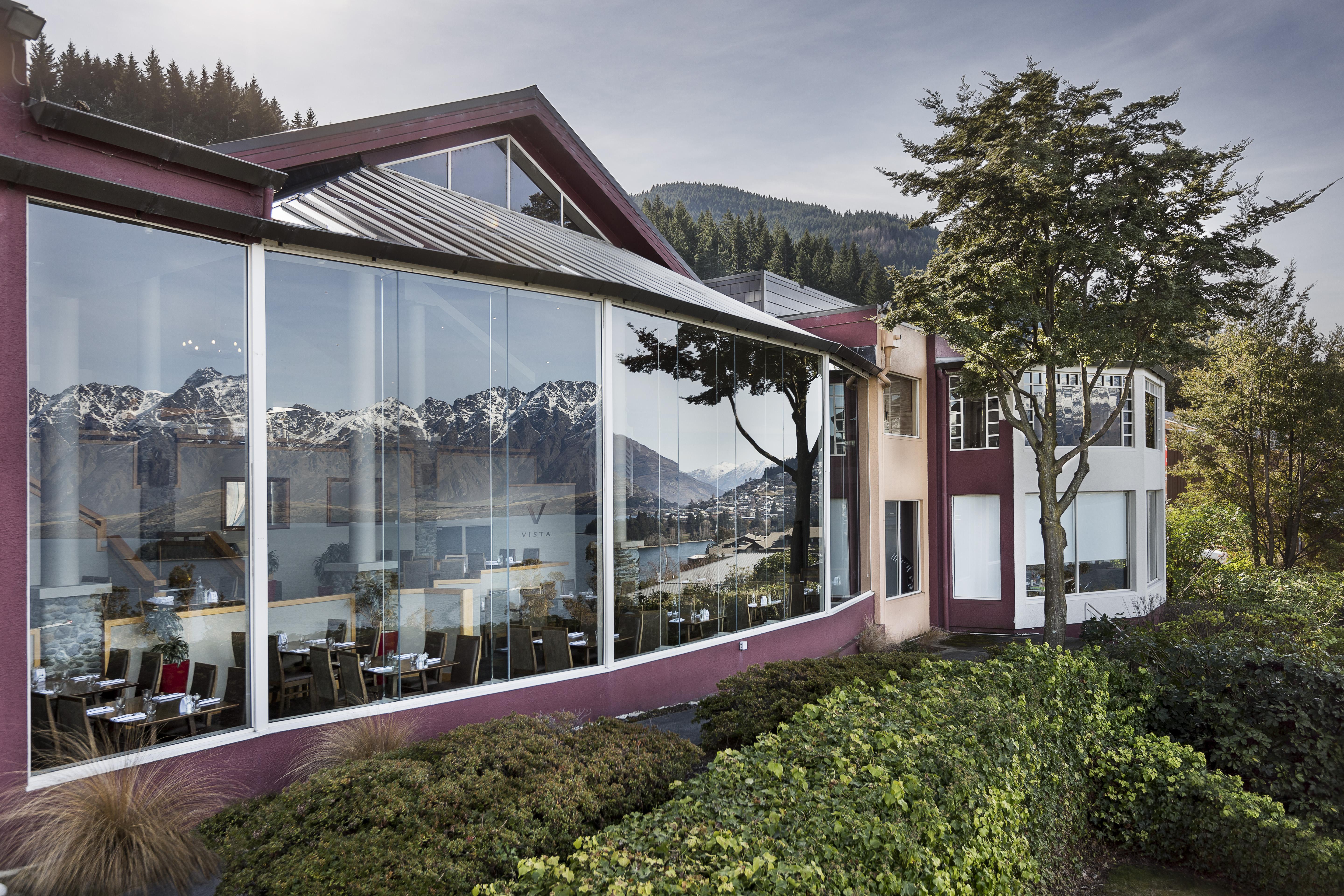 Mercure Queenstown Resort Exterior photo